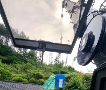 태백에 가까운 삼척 신기 개인주택 작업 – 삼척하장크레인의 현장 이야기