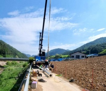 봉화 석포 반야골 골짜기 전봇대 설치 – 석포크레인의 현장 작업기